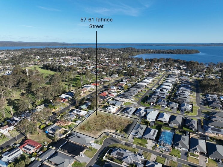 Click to view all images 59-61 Tahnee Street Sanctuary Point NSW 2540 - Image 2