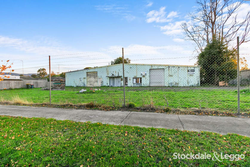 Click to view all images 2 Mena Street Moe VIC 3825 - Image 2