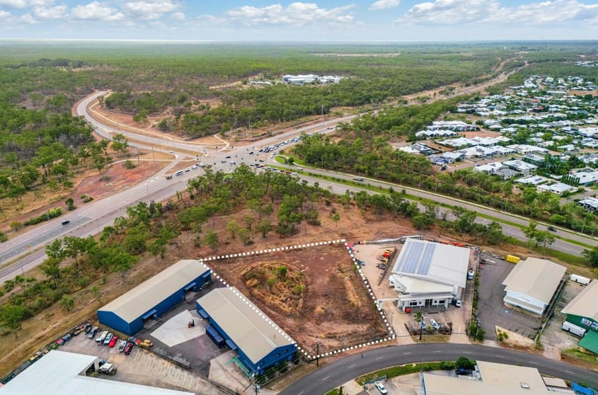 Click to view all images 27 McCourt Road Yarrawonga NT 0830 - Image 3