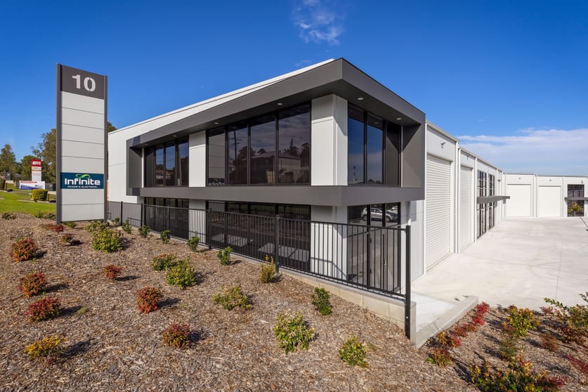 Click to view all images Units 1 to 8, 10 Johnson Street Maitland NSW 2320 - Image 1