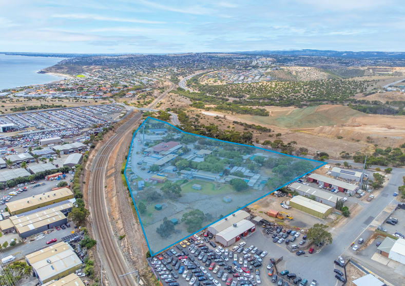 Click to view all images Interlink Industrial Park 25 Meyer Road Lonsdale SA 5160 - Image 2