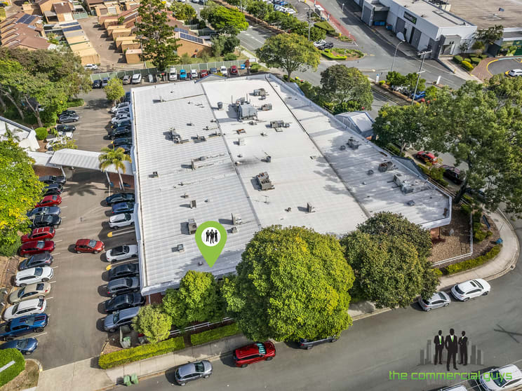 Click to view all images 2 & 3/32 Dixon Street Strathpine QLD 4500 - Image 3
