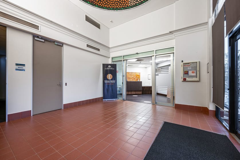 Click to view all images 43 Boulder Road Kalgoorlie WA 6430 - Image 2