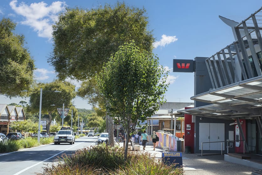 Click to view all images 4/119 Bussell Highway Margaret River WA 6285 - Image 3