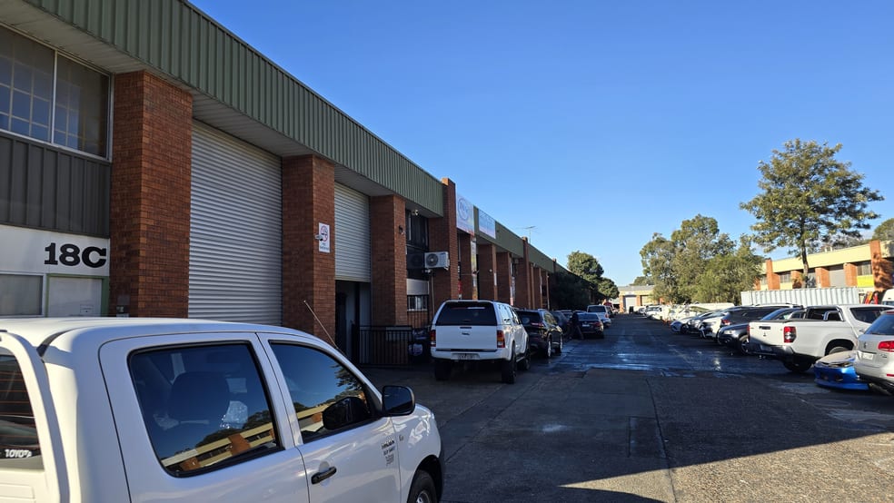 Click to view all images 18c/78 Gibson Ave, Padstow NSW 2211 - Image 2