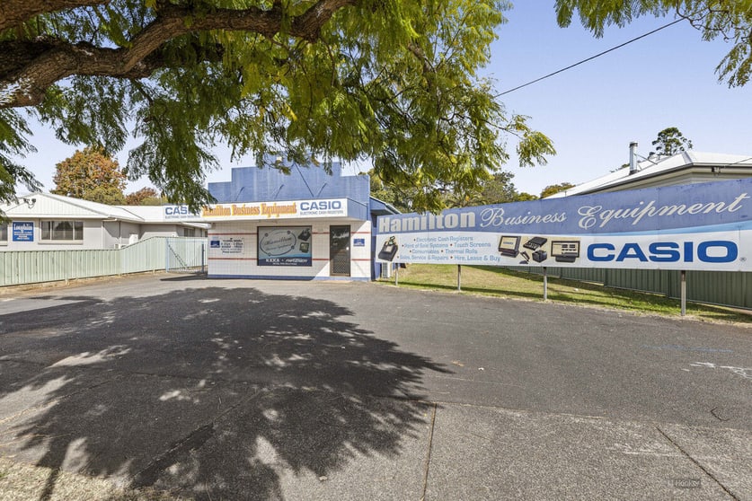 Click to view all images 286 Bridge Street Newtown QLD 4350 - Image 1
