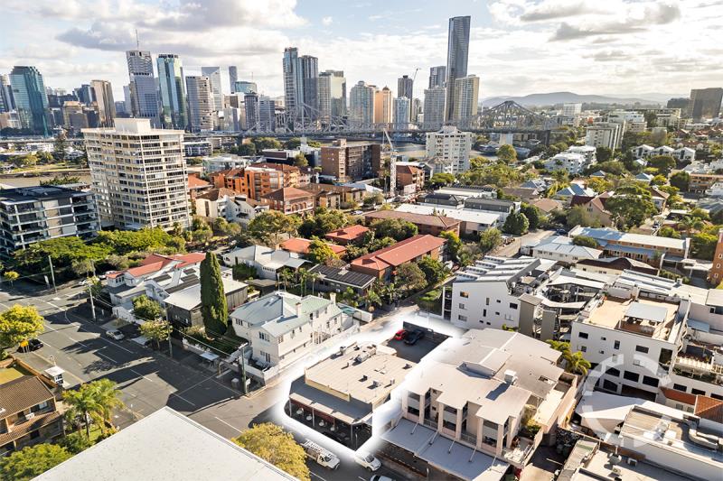 21 Barker Street New Farm QLD 4005 - Image 1