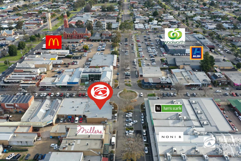 Click to view all images 93 Nicholson Street Bairnsdale VIC 3875 - Image 2