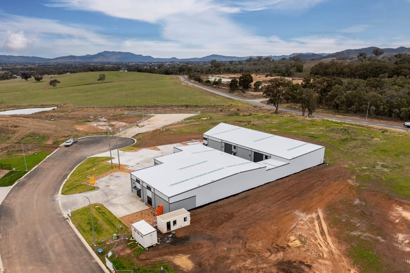 Click to view all images 4/5 Knott Place Mudgee NSW 2850 - Image 3