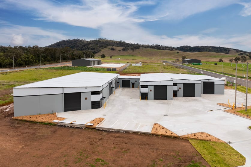 Click to view all images 8/5 Knott Place Mudgee NSW 2850 - Image 3