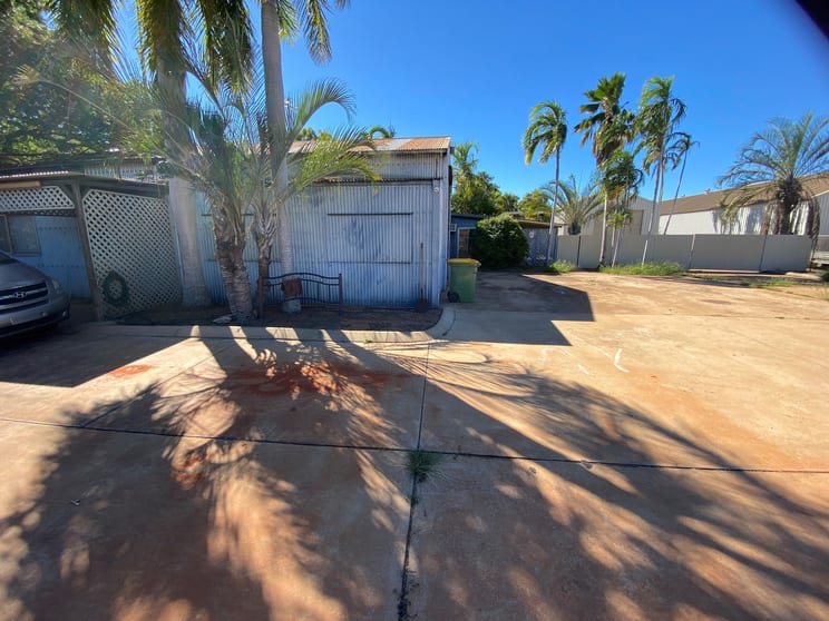 Click to view all images 1 Lucas Street Broome WA 6725 - Image 2