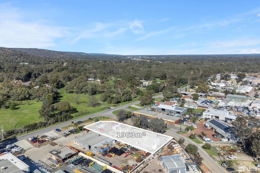 Click to view all images 1 Keates Road Armadale WA 6112 - Image 3