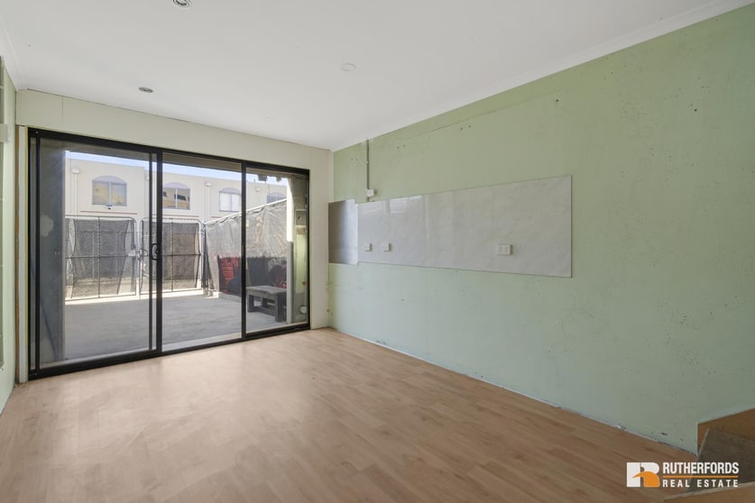 Click to view all images 62/57 Malcolm Place Campbellfield VIC 3061 - Image 3