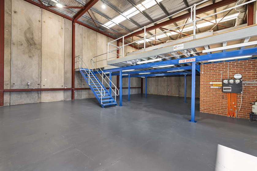 Click to view all images 4/10 Lymoore Avenue Thornleigh NSW 2120 - Image 3