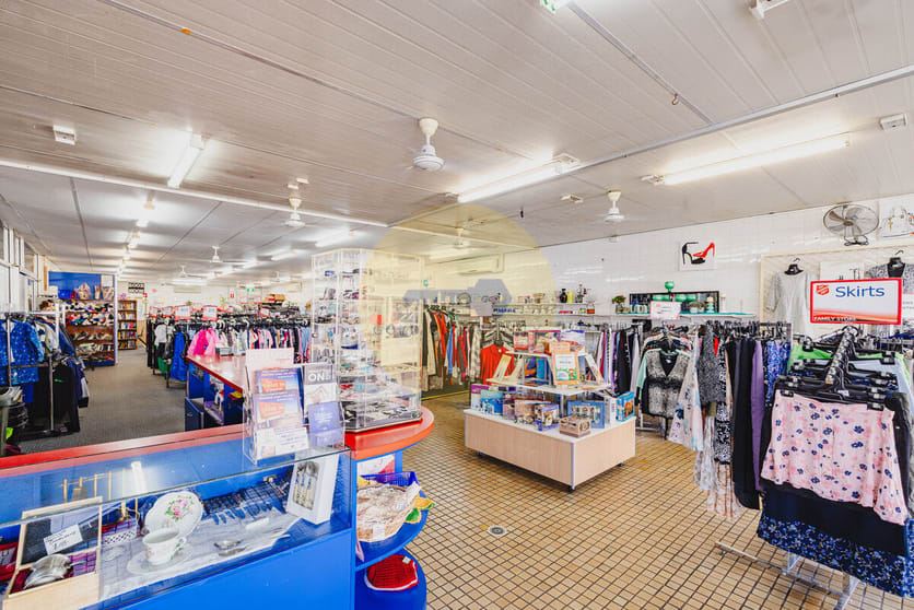 Click to view all images 81 Gill Street Charters Towers City QLD 4820 - Image 3