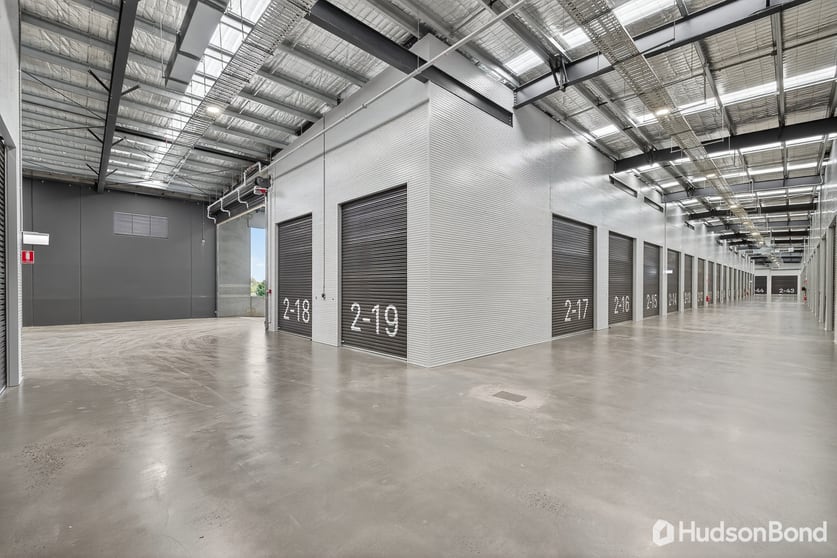 Click to view all images 1076 Centre Road Oakleigh South VIC 3167 - Image 3