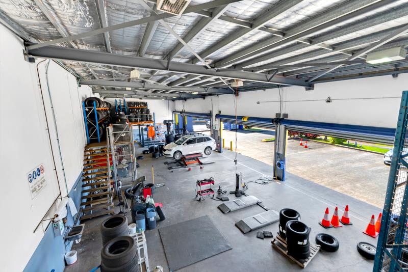 Click to view all images 107-111 Sheridan Street Cairns City QLD 4870 - Image 2
