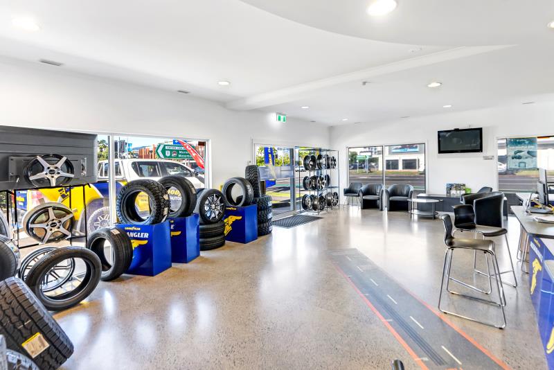 Click to view all images 107-111 Sheridan Street Cairns City QLD 4870 - Image 3