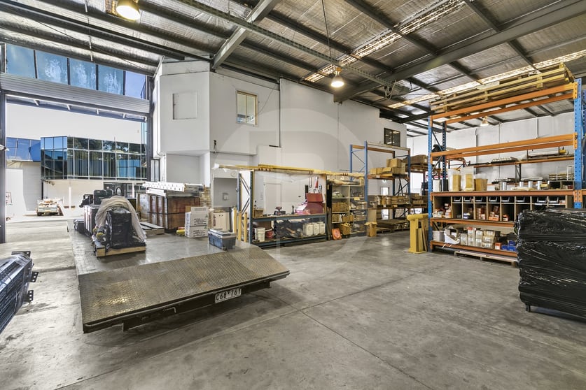 Click to view all images 8/15 VALEDICTION ROAD Kings Park NSW 2148 - Image 2