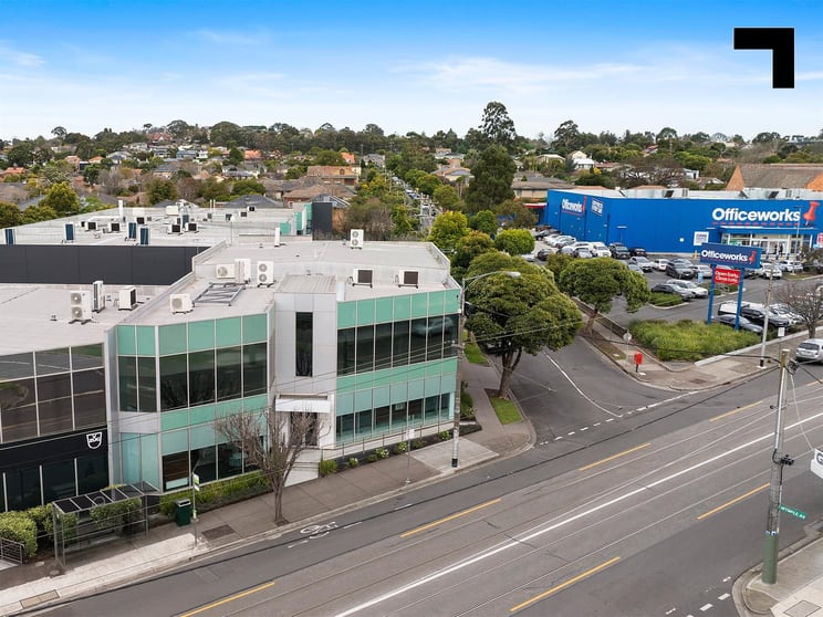 Click to view all images 1/796 High Street Kew East VIC 3102 - Image 2