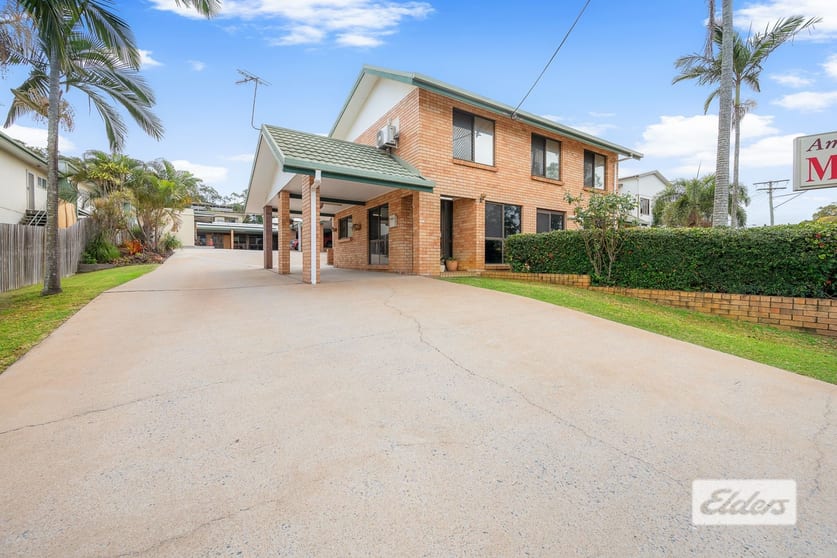 Click to view all images 129 Toolooa Street South Gladstone QLD 4680 - Image 3