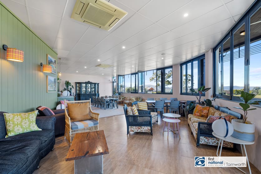 2/91 The Heights Hillvue NSW 2340 - Image 3