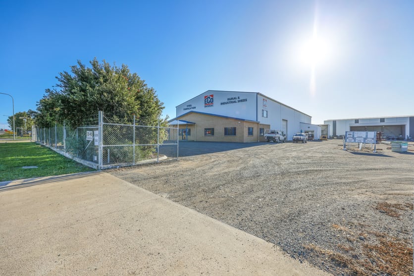 Click to view all images 32 - 40 Goddard Lane Tamworth NSW 2340 - Image 3