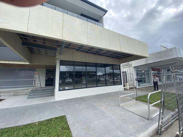 Click to view all images 29 McLeod Street Cairns City QLD 4870 - Image 3