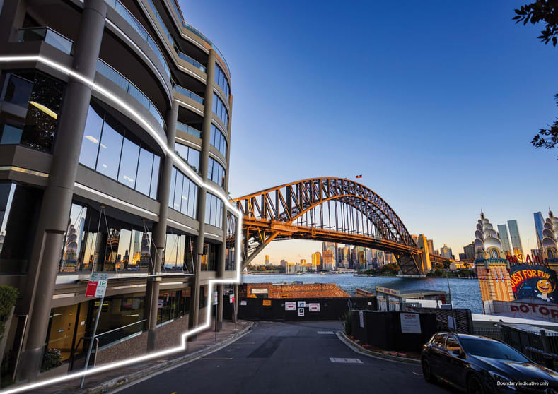 Click to view all images 1 Northcliff Street Milsons Point NSW 2061 - Image 2