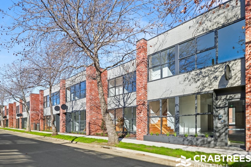 Click to view all images 6/8-20 King Street Oakleigh VIC 3166 - Image 1