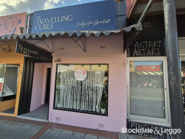 Click to view all images 207 Commercial Road Morwell VIC 3840 - Image 1