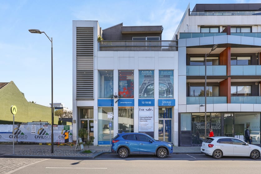Click to view all images 17 Izett Street Prahran VIC 3181 - Image 1