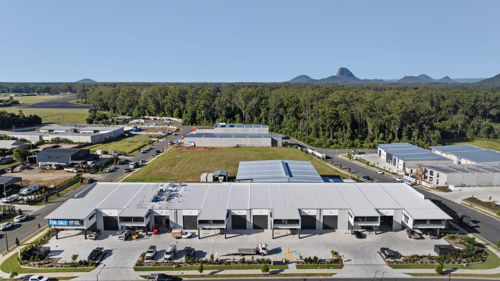 Click to view all images INFINITY 9-11 Creek Crescent Beerwah QLD 4519 - Image 1