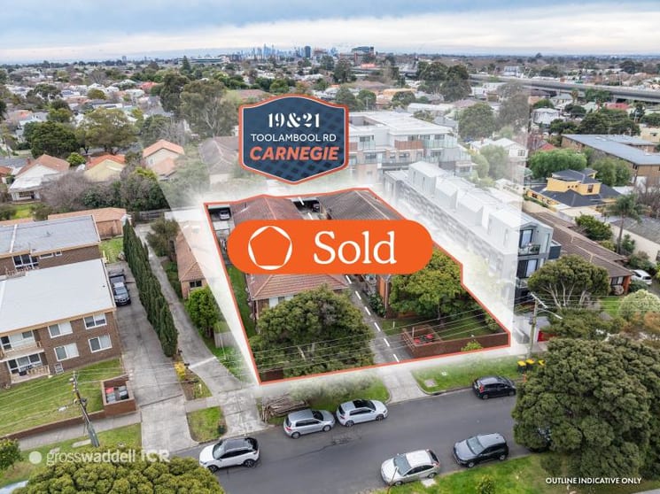 Click to view all images 19 & 21 Toolambool Road Carnegie VIC 3163 - Image 1