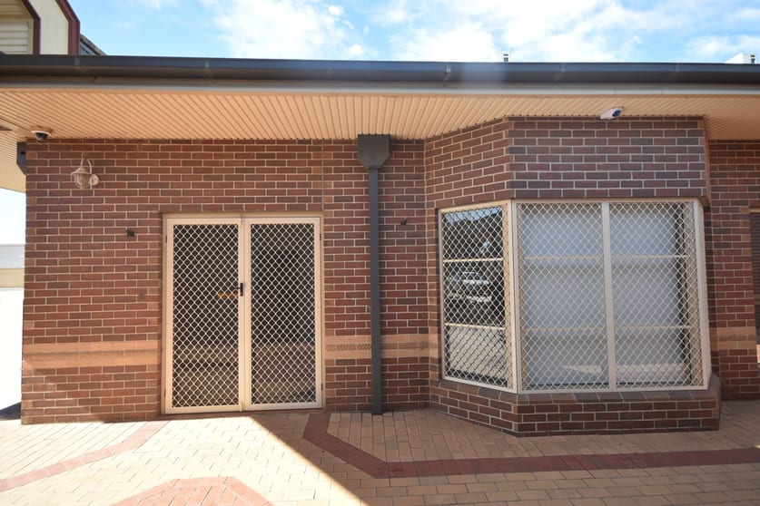 Click to view all images 6/45 Hawkins Street Howlong NSW 2643 - Image 3