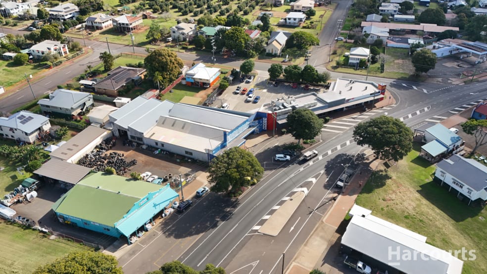 Click to view all images 148 Churchill Street Childers QLD 4660 - Image 3