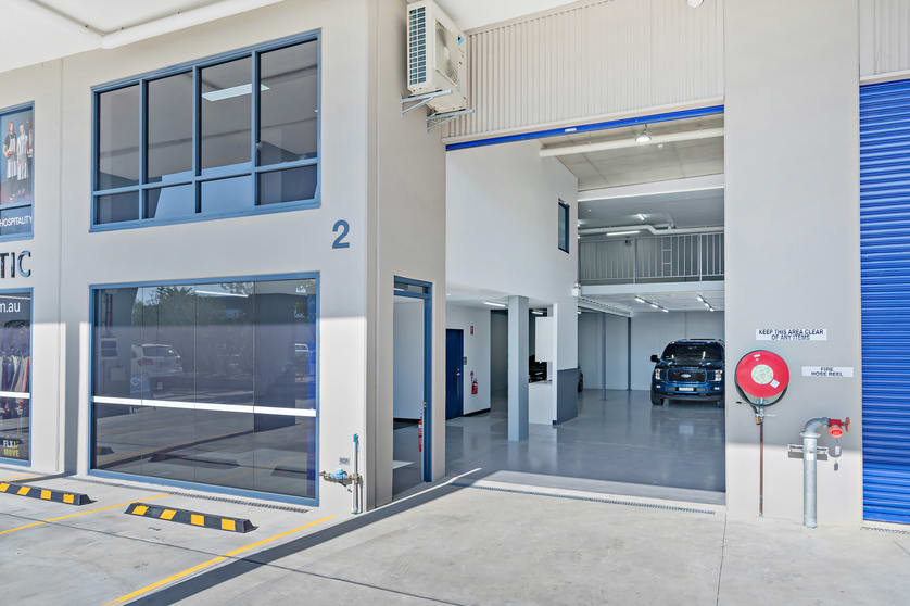 Click to view all images 2/48 Waratah Street Kirrawee NSW 2232 - Image 1