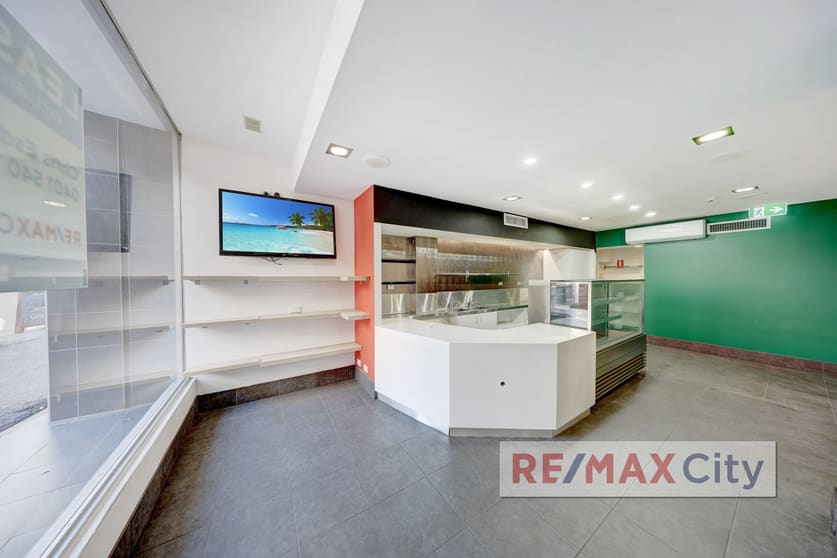 Click to view all images 1/149 Wickham Terrace Spring Hill QLD 4000 - Image 1
