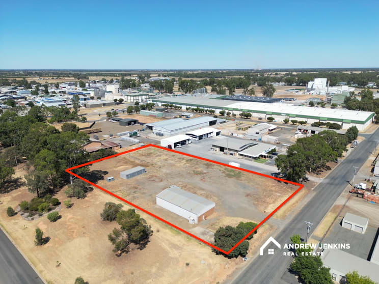 Click to view all images 73-77 Karook St Cobram VIC 3644 - Image 1