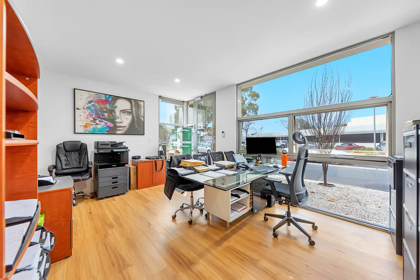 Click to view all images 1/41 Douglas Drive Mawson Lakes SA 5095 - Image 3