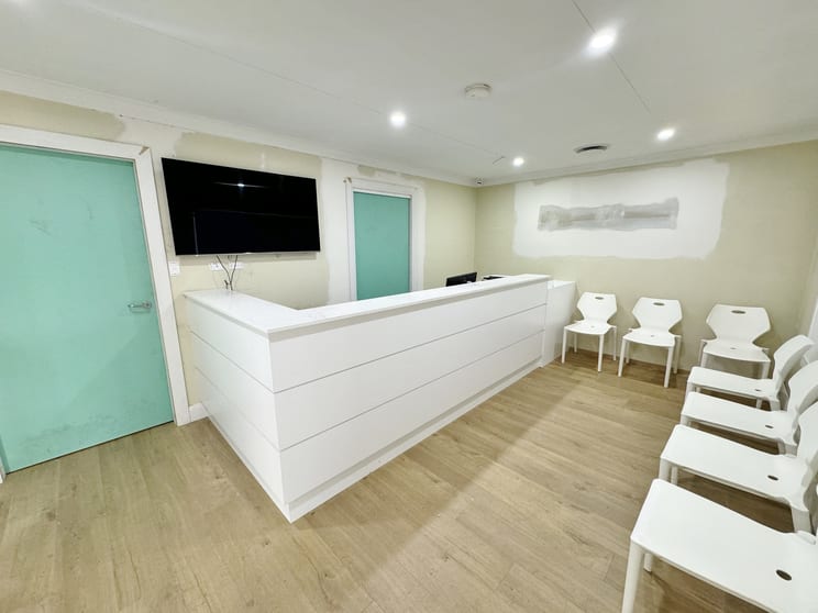 Click to view all images 13 Lovell Street Young NSW 2594 - Image 2
