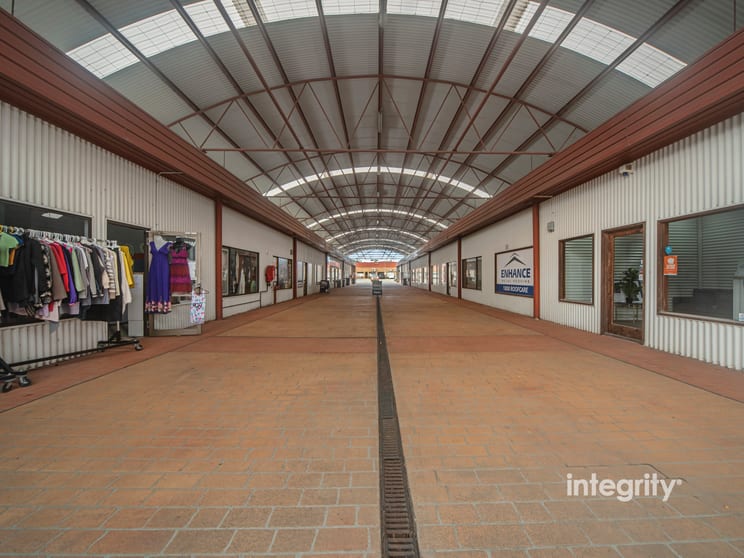 Click to view all images 158 Princes Highway South Nowra NSW 2541 - Image 3
