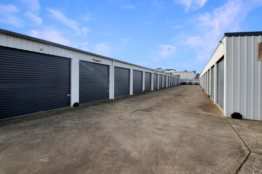 Click to view all images 20 McPherson Street Leongatha VIC 3953 - Image 2