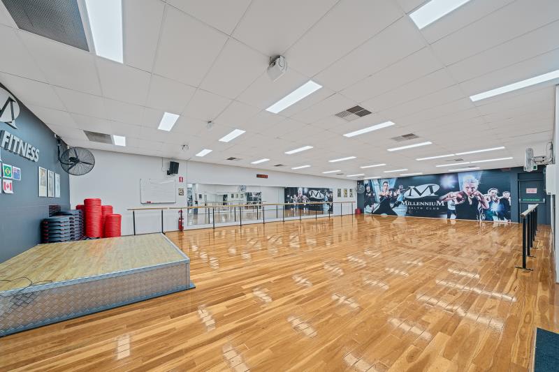 Click to view all images 128 Chelmsford Road Charmhaven NSW 2263 - Image 3