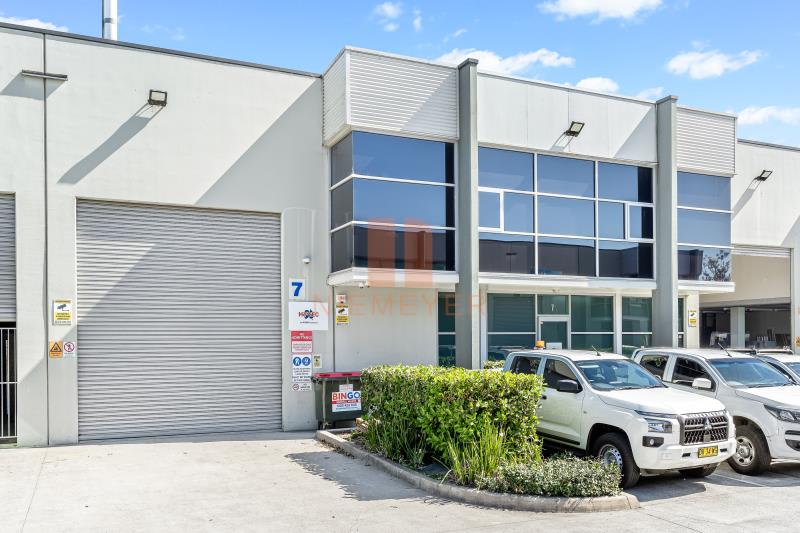 Click to view all images Unit 7/85-115 Alfred Road Chipping Norton NSW 2170 - Image 2