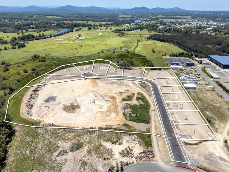 Click to view all images 1-13/ Kylie Street Macksville NSW 2447 - Image 1