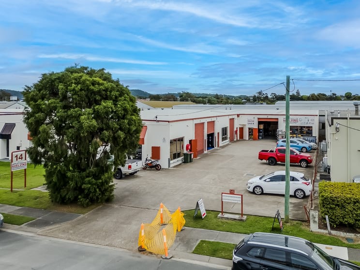 Click to view all images 14 Hilldon Crt Nerang QLD 4211 - Image 1
