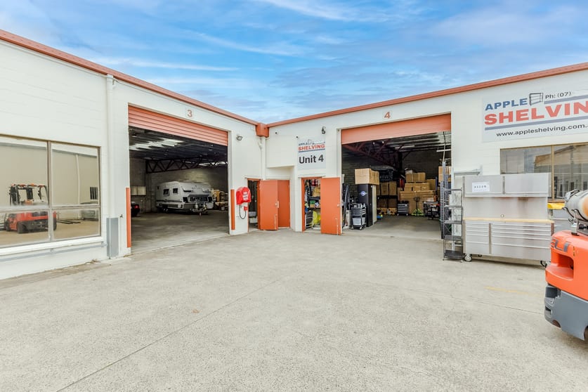 Click to view all images 14 Hilldon Crt Nerang QLD 4211 - Image 3