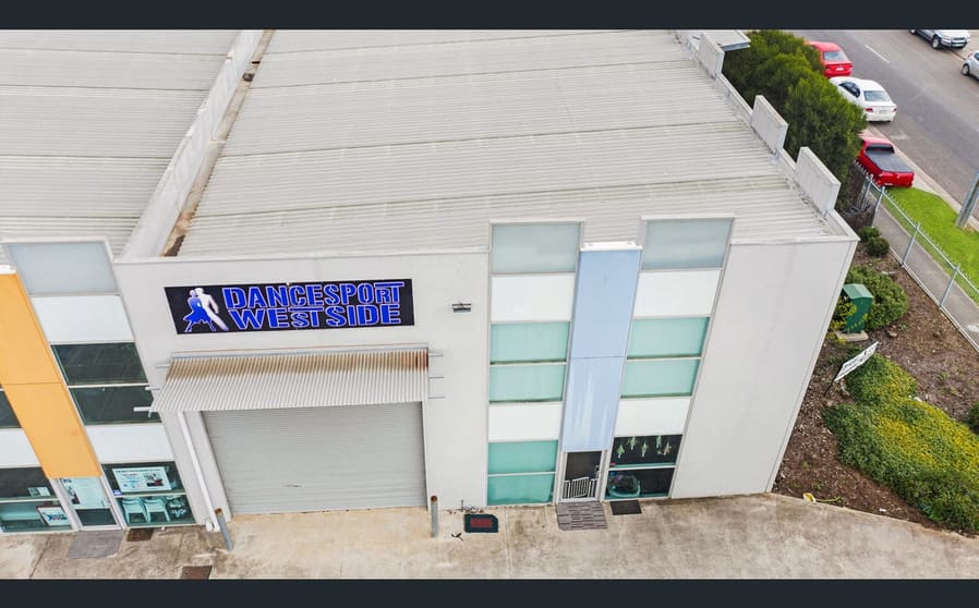 Click to view all images 1/21 Reserve Road Melton VIC 3337 - Image 1