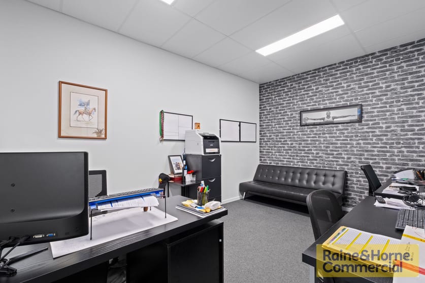 Click to view all images 13/62 Radley Street Virginia QLD 4014 - Image 3